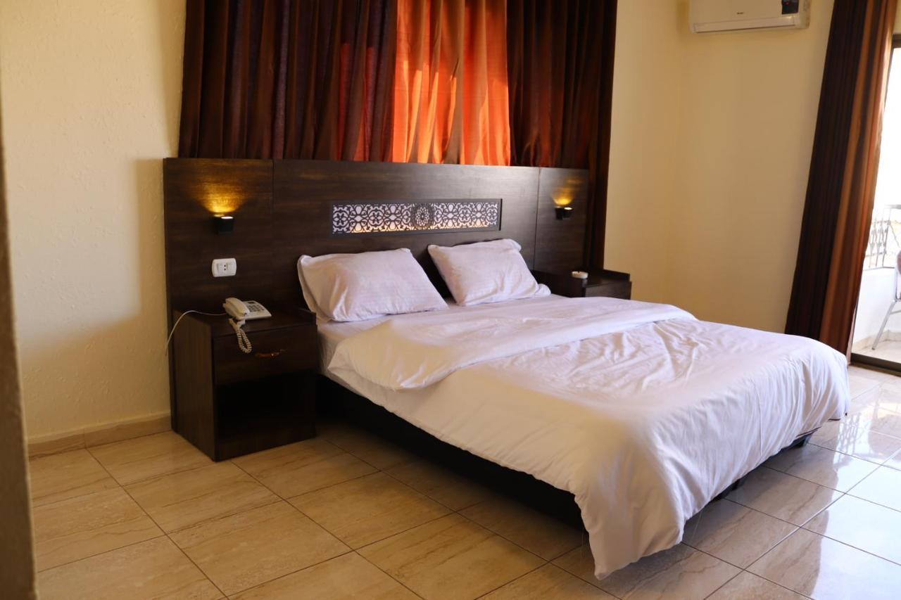 Eden Aqaba Hotel Exterior foto